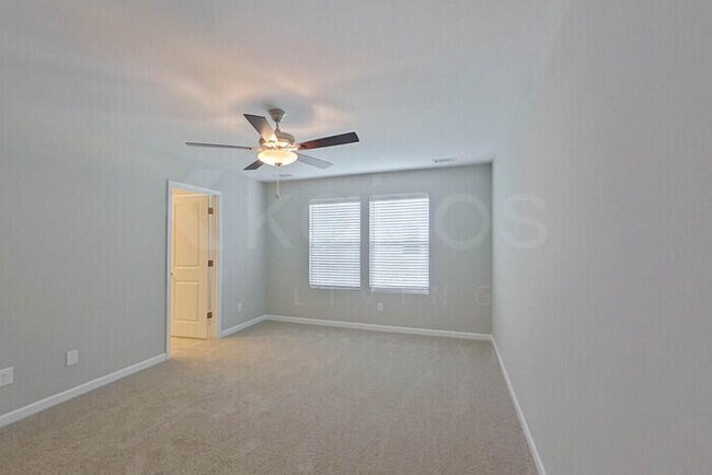 Building Photo - 7273 Foggy River Dr