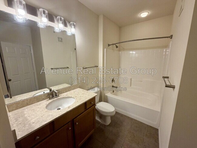 Building Photo - 1270 Strassner Dr
