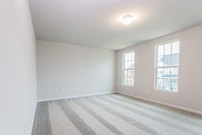 Building Photo - Bright & Airy 3 Bedroom, 2.5 Bathroom Home – Two Stories of Comfort