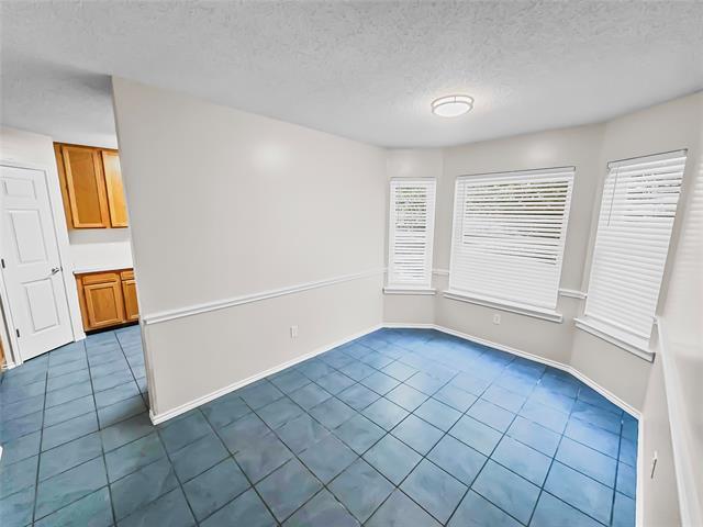 Building Photo - 7912 Buttercup Cir N