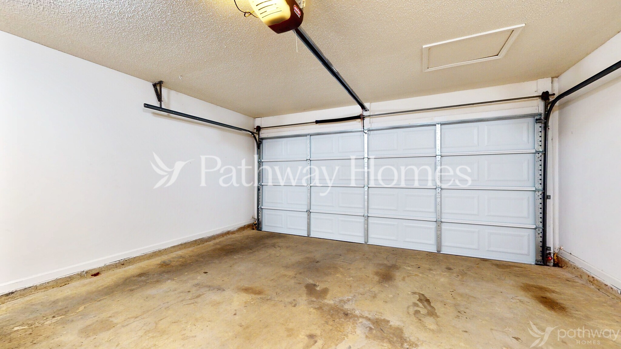 Building Photo - 161 Greystone Cir