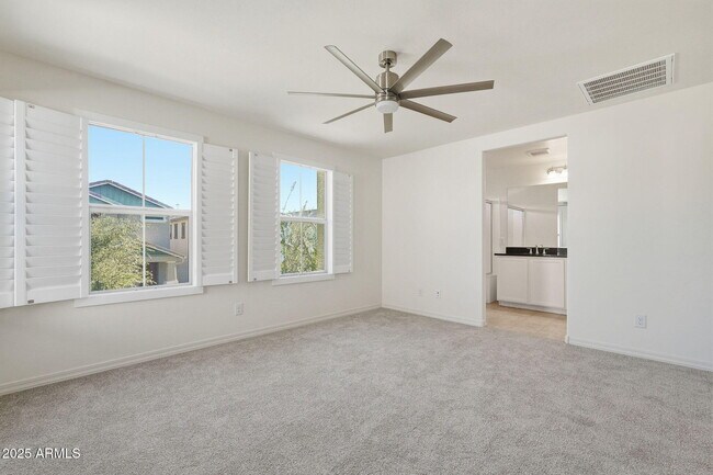 Building Photo - 1647 S 83rd Pl