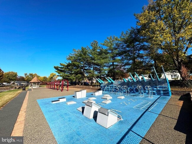 Building Photo - 1803 E Beech Rd