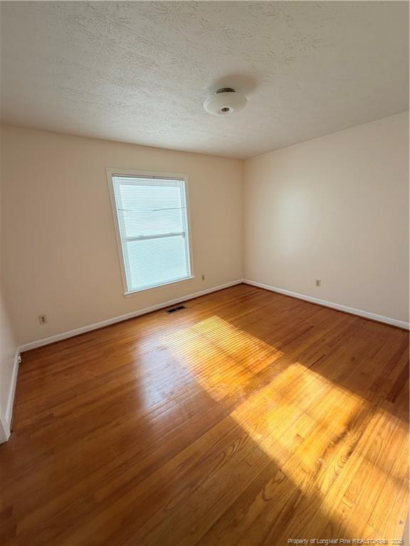 Building Photo - 601 Helen St