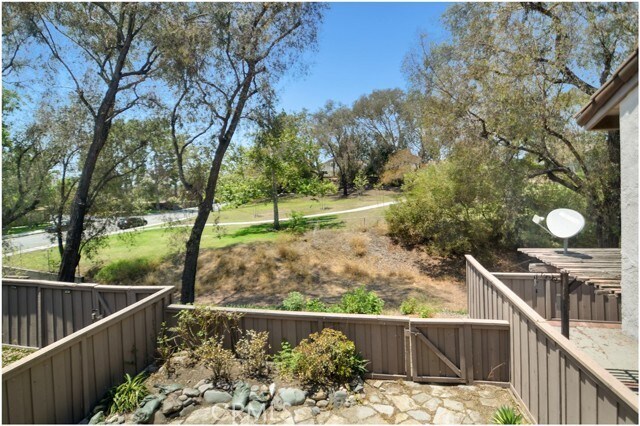 Building Photo - 2656 Monterey Pl
