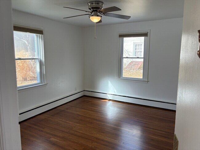 Building Photo - 77 Winding Ln