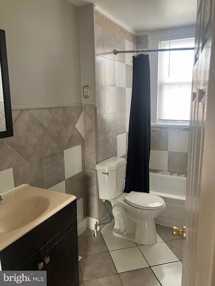 Building Photo - 2540 Aisquith St