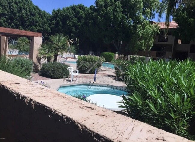 Building Photo - 3031 N Civic Center Plaza