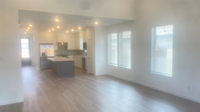 Building Photo - 30310 Tall Fescue Dr