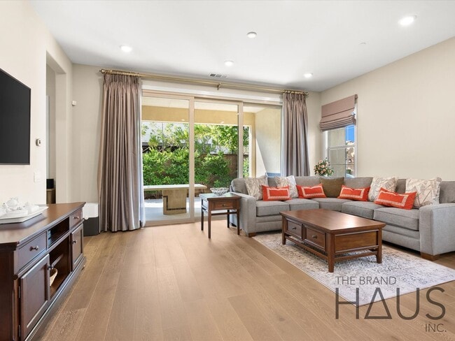 Building Photo - Rare 55+ Gated Travata Community – Bedrooms on Main + Loft + Resort-Style Amenities!