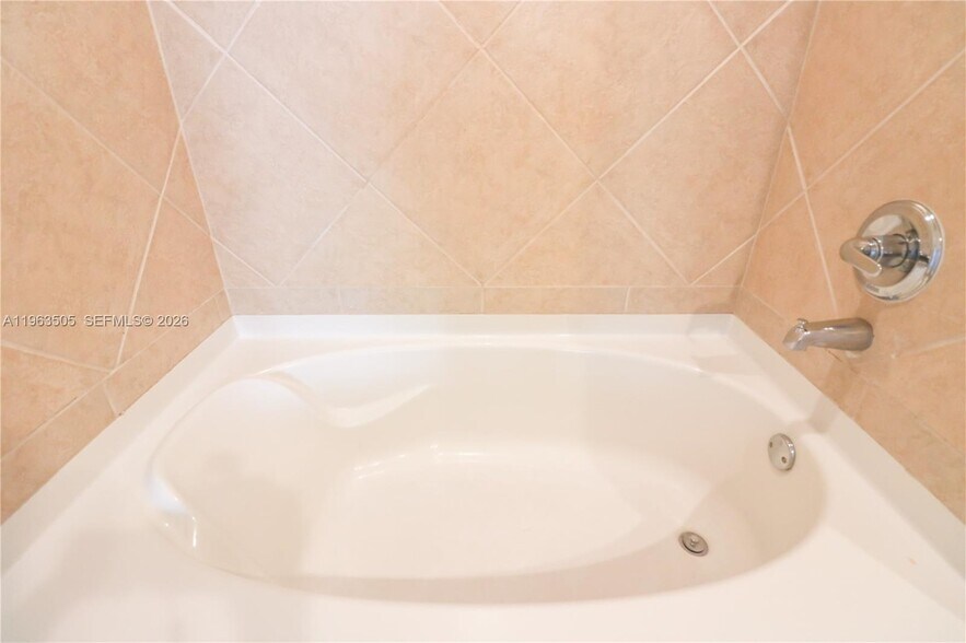 Building Photo - 335 S Biscayne Blvd