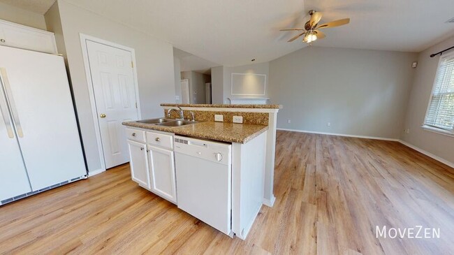Building Photo - 6032 Saybrooke Dr