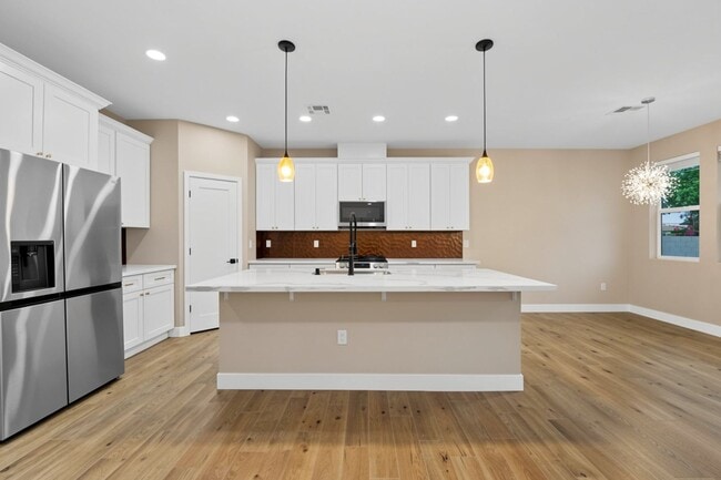Building Photo - NO HOA! 2024 Build w/ RV Gate, Quartz Kitchen & 4 Spacious Bedrooms