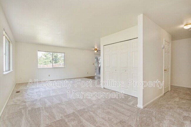 Building Photo - 6608 Kevin Dr