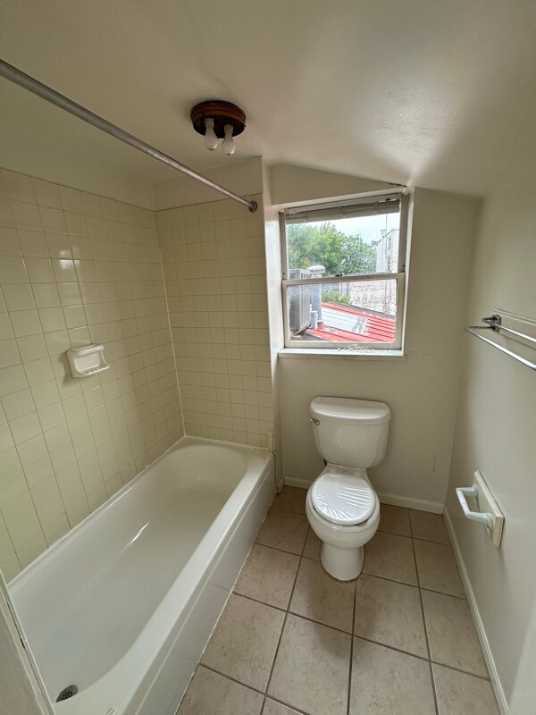 Building Photo - 10 W Hollister St