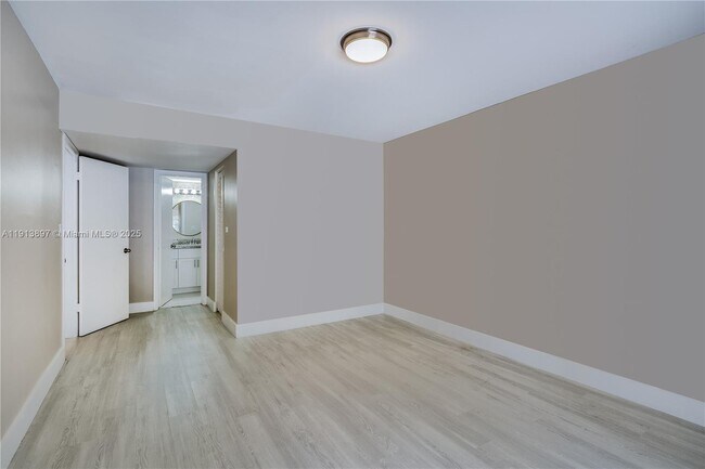 Building Photo - 8305 SW 72nd Ave