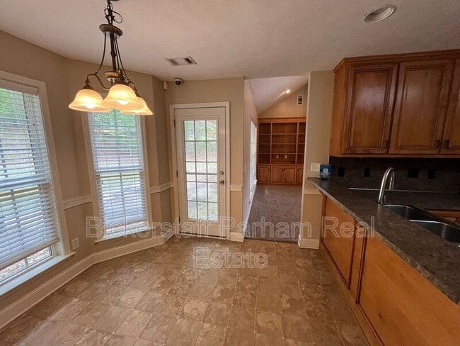 Building Photo - 6031 Broadstone Ct