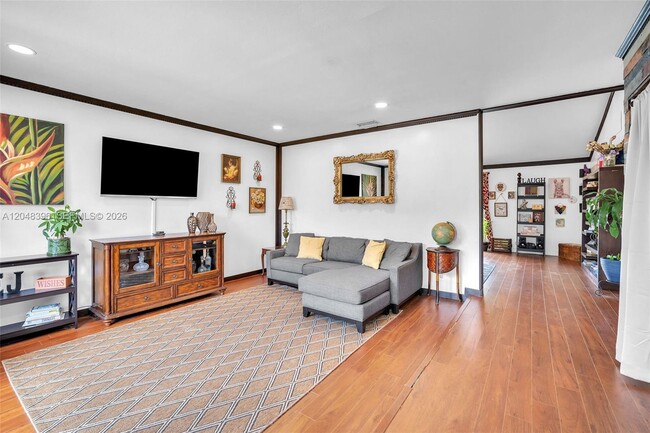 Building Photo - 2401 NW 110th Terrace