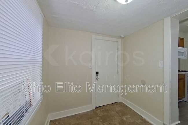 Building Photo - 331 Chittenden Ave