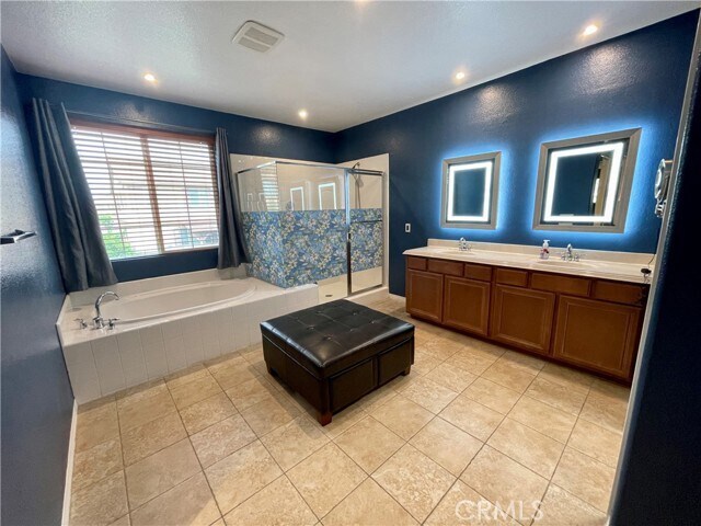 Building Photo - 26294 Norma Jean Pl