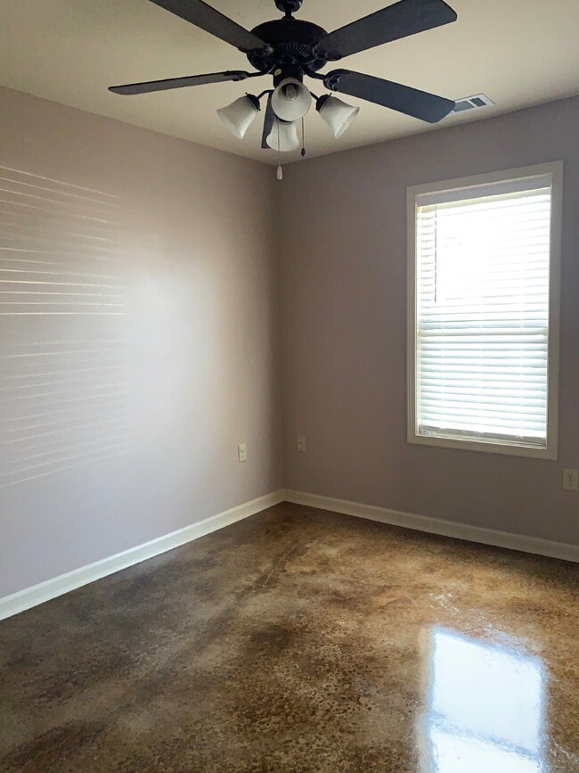 Building Photo - 426 Wildwood Point