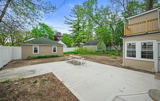 Building Photo - 5680 N 34th St