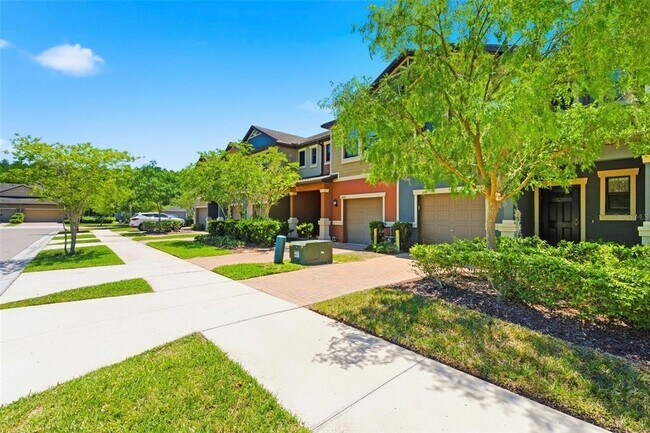 Building Photo - 16948 Storyline Dr