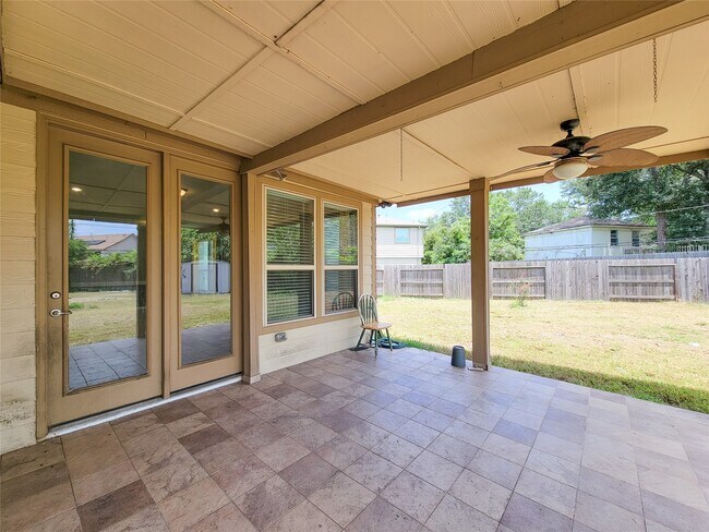 Building Photo - 14202 Persimmon Woods Dr