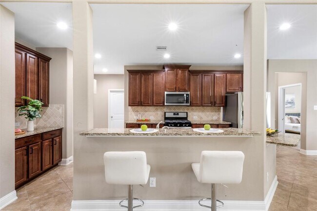 Building Photo - 102 Blossom Terrace Ln