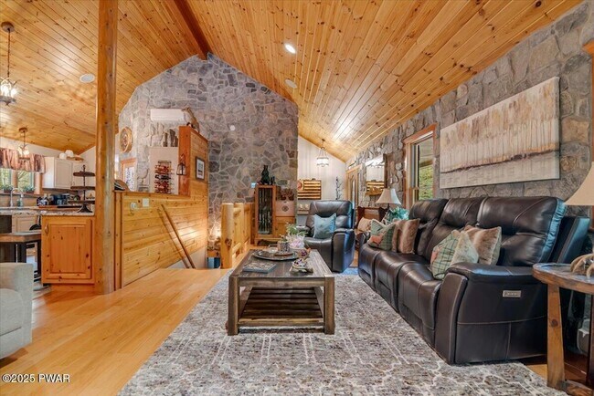 Building Photo - 134 Split Rock Rd