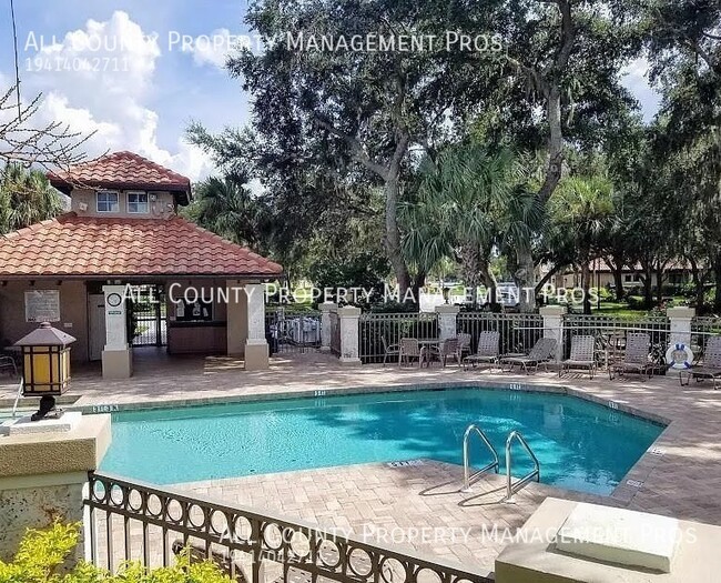 Building Photo - 5112 Far Oak Cir