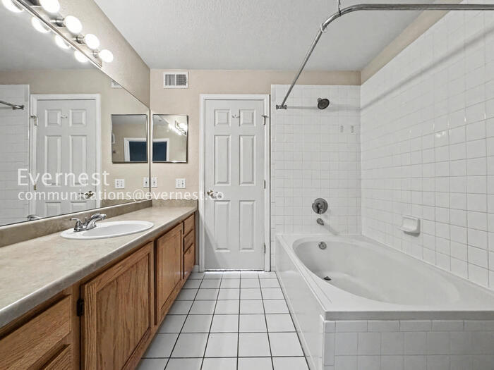 Building Photo - 12158 W Dorado Pl