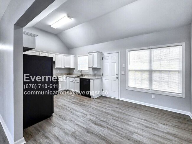 Building Photo - 1827 Belcher Pl SW