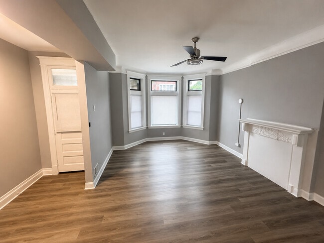 Building Photo - 6426 S Ingleside Ave