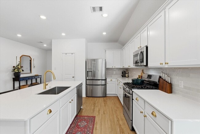 Building Photo - 9919 Kingston Liberty Ln