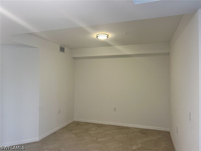 Building Photo - 5651 Double Eagle Cir