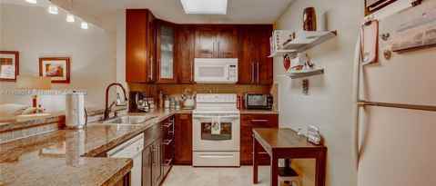 Building Photo - 662 Woodgate Ln
