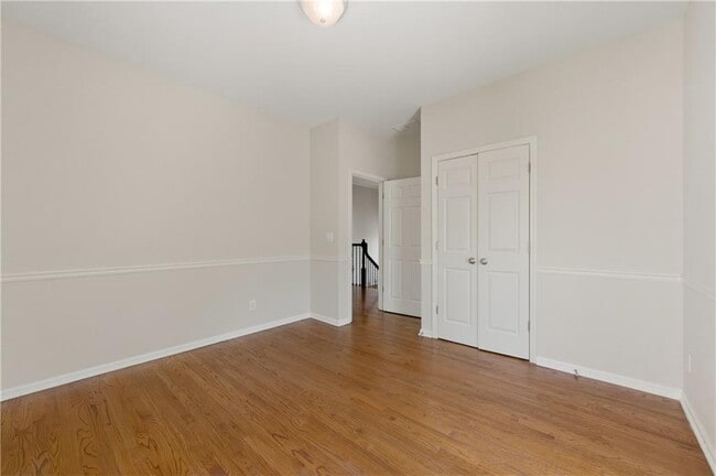 Building Photo - 6421 Crown Forest Ct