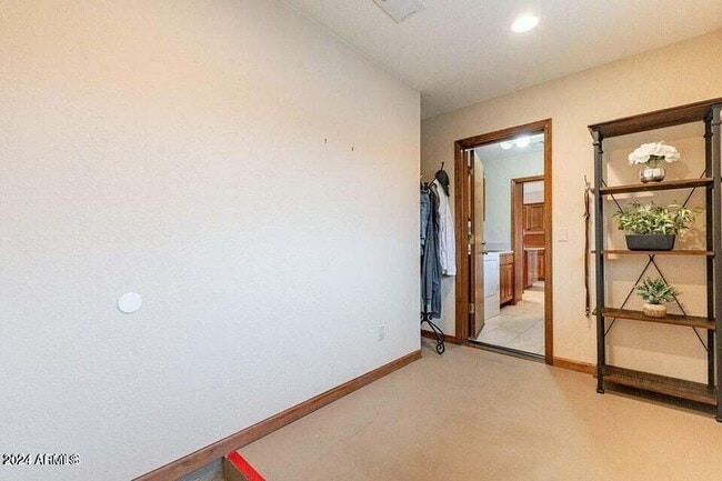 Building Photo - 16120 Cholla Dr