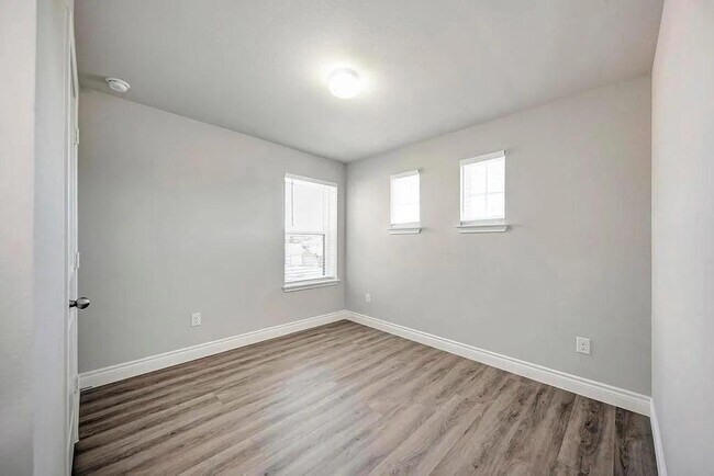 Building Photo - 6713 Branrust Dr