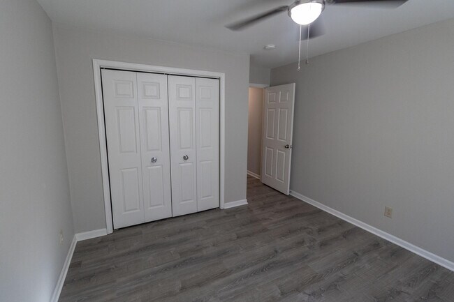 Building Photo - 3705 Hermitage Rd