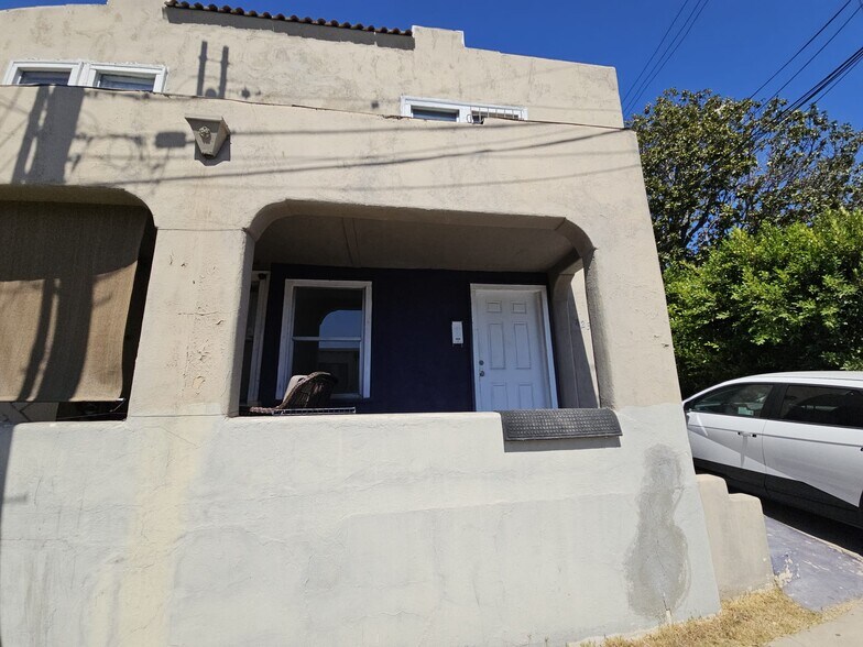 Building Photo - 4239 W 25th St