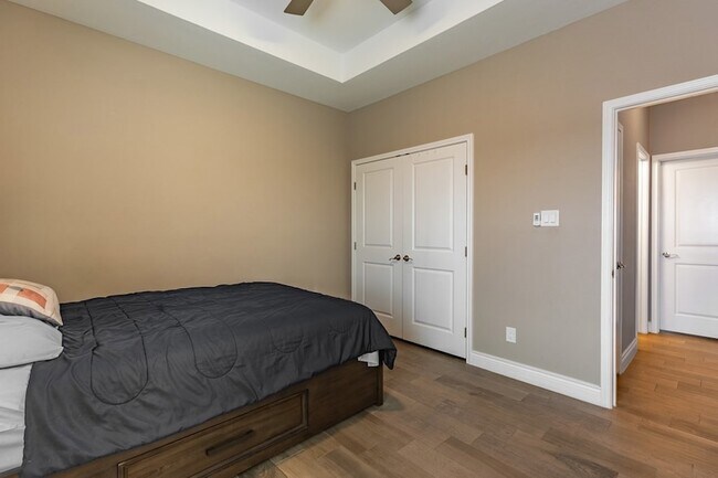 Building Photo - 1817 Rebecca Ln