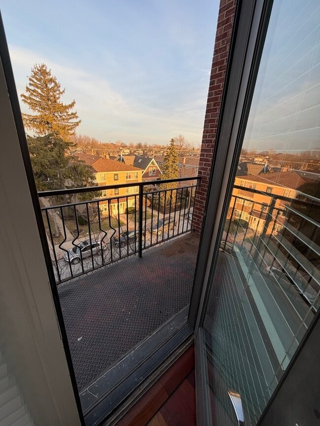 Building Photo - 3016 N Harlem Ave