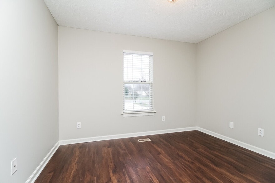 Building Photo - 1814 Lucille Ln