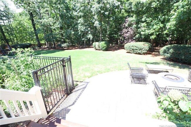 Building Photo - 110 Guymon Ct