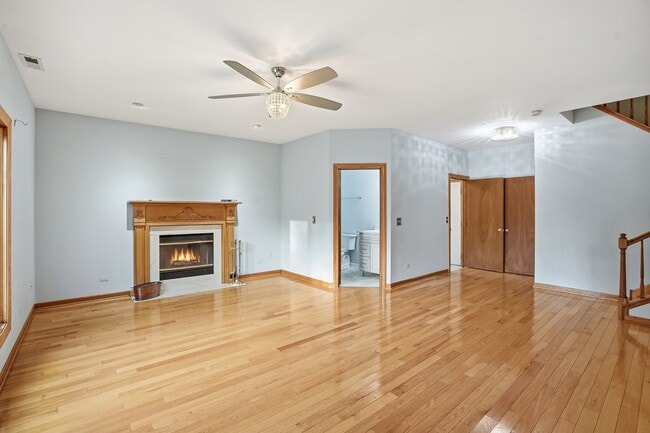 Building Photo - 9312 S 77th Ct