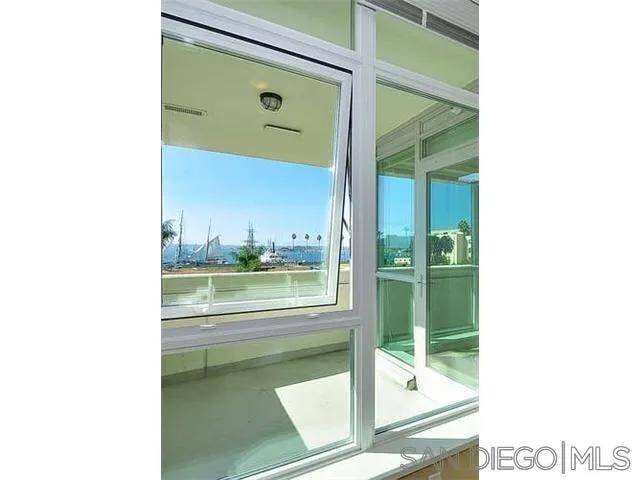 Building Photo - 1431 Pacific Hwy