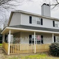Building Photo - 212 Cavalier Dr