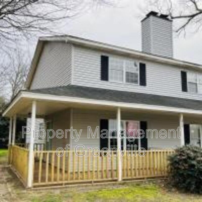 Primary Photo - 212 Cavalier Dr